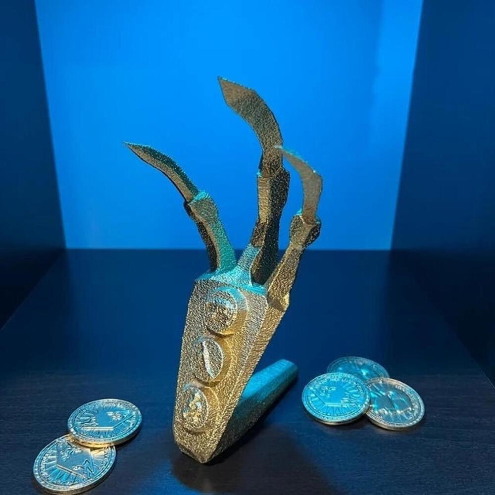 Skyrim Golden Claw - Skyrim Christmas Present - Oblivion Streaming Gift - Gamer